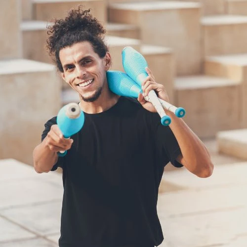 best-circus-gear-clubs-juggling best-circus-gear-clubs-juggling