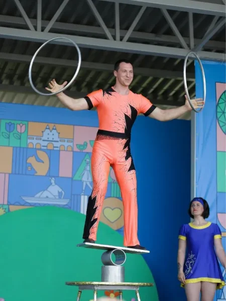 rolla-bolla-with-hoops